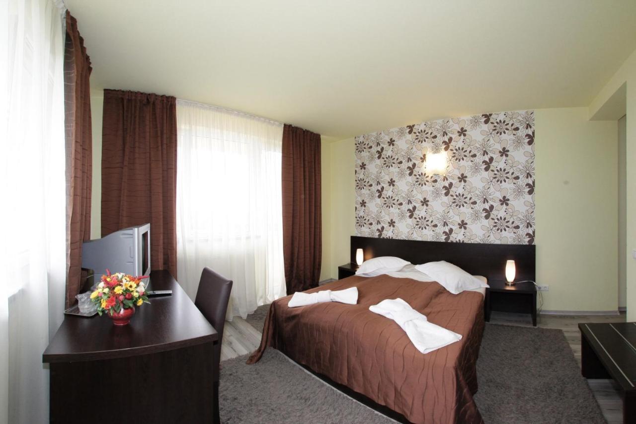 Pensiunea Carmen - Bikers Friendly Nest Sibiu Exterior photo